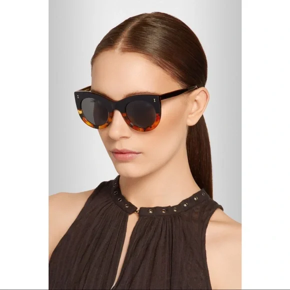 Illesteva Accessories Illesteva Boca Bicolor Cateye Sunglasses